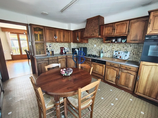 Maison Sillans 4 pièce(s) 90.98 m2