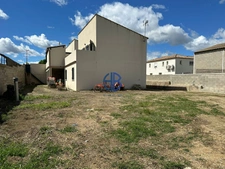 MAISON 4 PIECES DE 125 M² AVEC DOUBLE GARAGE SUR UN TERRAIN DE 1000 M²