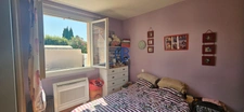 MONTADY - VILLA AVEC DEPENDANCE SUR UN TERRAIN ARBORE