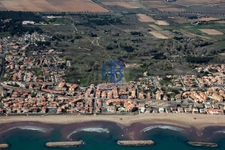 SERIGNAN-TERRAIN CONSTRUCTIBLE ET VIABILISE DE 402 m2