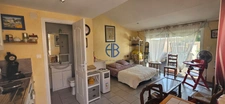 MONTADY - VILLA AVEC DEPENDANCE SUR UN TERRAIN ARBORE