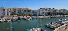 CAP D'AGDE ILES DES PECHEURS APPARTEMENT 3 PIECES-PARKING VUE CHENAL