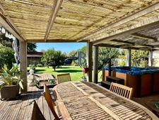 GRAU D'AGDE-MAISON 4 FACES AVEC PISCINE ET DEPENDANCES