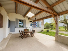 Maison Rénovée avec  charme  145 m²  à Faverges de la Tour