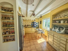 Grande longère  à Faverges De La Tour 318 m2