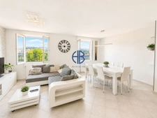 Duplex de charme de 103 m² en plein coeur de La Tour-du-Pin ? Garage, vue dégagée et prestations de qualité