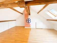 Charmante maison individuelle rénovée de 102,41 m² au coeur du village des Avenières
