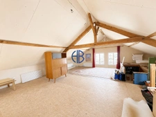 Maison Faverges De La Tour 7 pièce(s) 318 m2