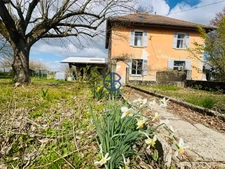 Maison Faverges De La Tour 5 pièce(s)