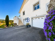 Maison lumineuse et chaleureuse à Saint-Chef