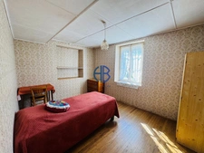 Maison en pisé pleine de charme à réinventer . fort potentiel !