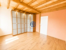 Charmante maison individuelle rénovée de 102,41 m² au coeur du village des Avenières