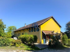 Longère de caractère unique à Faverges De La Tour 318 m2