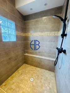 Maison Faverges De La Tour 5 pièce(s)