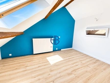 Charmante maison individuelle rénovée de 102,41 m² au coeur du village des Avenières