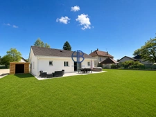 Maison Les Abrets En Dauphine 4 pièce(s) 90 m2