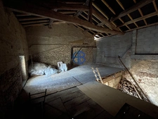 Maison de Village 118m² à Montseveroux - Fort potentiel