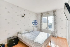 Appartement Chassieu 4 pièce(s) 93 m2