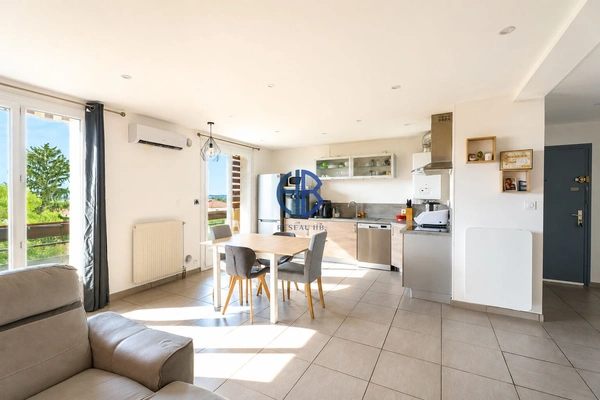 Appartement Saint Laurent De Mure 4 pièce(s) 80 m2
