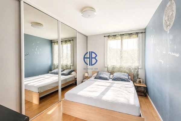 Appartement Saint Laurent De Mure 4 pièce(s) 80 m2