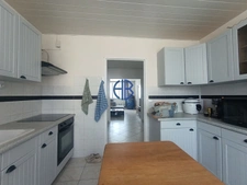 Appartement type 4, cave et garage et place de parking