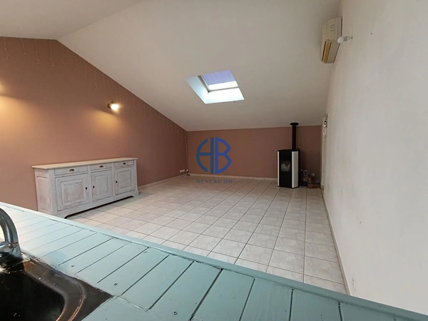 Appartement 4 pièces, dans résidence sécurisée avec parking privatif