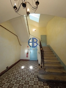 Appartement 4 pièces, dans résidence sécurisée avec parking privatif