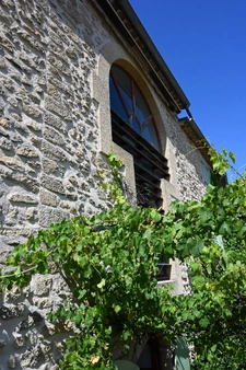 Maison Meublée 257 m2, 5 chambres, 12 pièces, terrasse et cave.