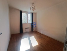 Appartement  4 pièce(s) cave places de parking