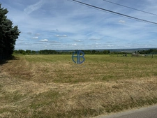 VIRIVILLE - Terrain constructible 1581 m² -  Secteur calme