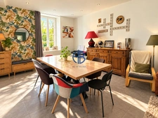 Belle maison familliale avec terrain, 185 m2 au sol, (154 m2 carrez)