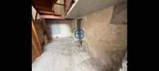 appartement/studio en rez de chaussée avec petite cours