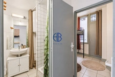 LA TRONCHE ? SPÉCIAL INVESTISSEUR : APPARTEMENT, LOCAL COMMERCIAL ET GARAGE DOUBLE