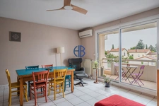 Appartement Tournon Sur Rhone 4 pièce(s) 82 m2 / TERRASSE + CAVE + GARAGE