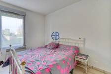 À VENDRE Superbe T4 de 82 m² avec terrasse, piscine et double stationnement ? Villefontaine,