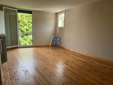 Appartement Renage 4 pièce(s) 108 m2 + jardin + place privative
