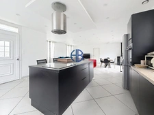 Maison Renage 4 pièce(s) 135 m2