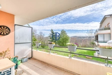 À VENDRE Superbe T4 de 82 m² avec terrasse, piscine et double stationnement ? Villefontaine,