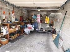 GARAGE / RENAGE