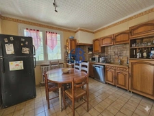 Maison Maubec 5 pièce(s) 91 m2