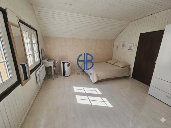 Maison Maubec 5 pièce(s) 91 m2