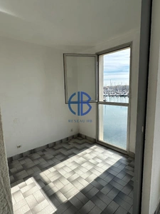 CENTRE PORT - T2 A RENOVER