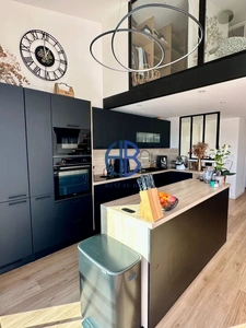 Superbe duplex T4 vue mer et parking - Secteur Centre Port