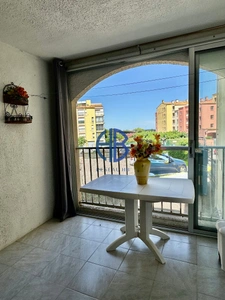 Spacieux T2 avec parking privé - Secteur Môle