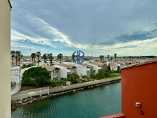 Magnifique duplex avec vue, terrasse et parking - Secteur Centre Port