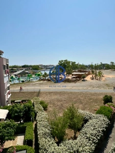 Spacieux 4 pièces avec parking et piscine - Secteur Richelieu