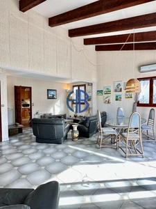 Villa familiale au fort potentiel dans quartier recherché