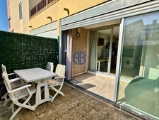 Studio cabine en rez-de-jardin et parking - Secteur Mont St Martin