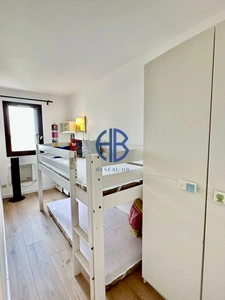 Spacieux T3 avec vue parking et piscine - Secteur Richelieu