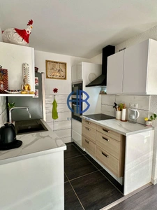 Confortable T2 avec parking - Secteur Centre Port